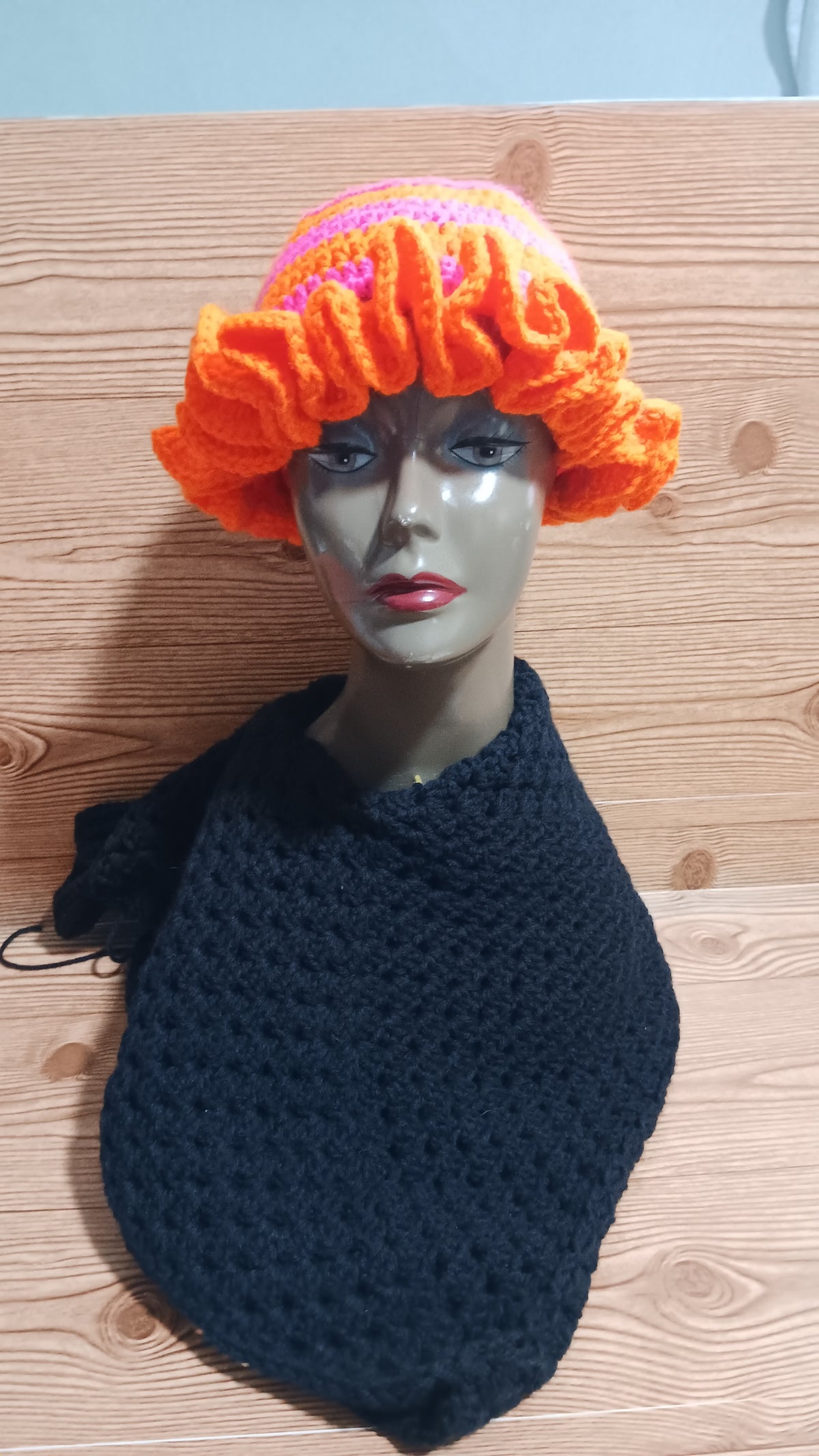 Ruffle Hat