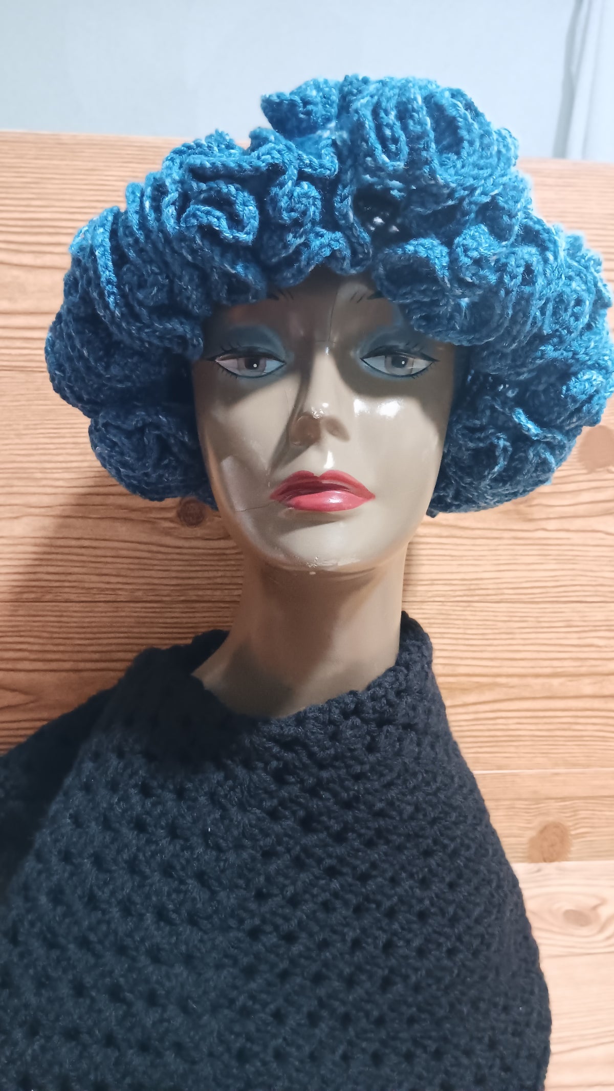 Ruffle Hat